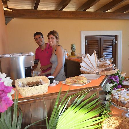 Baia Santa Margherita B&B Castelluzzo Kültér fotó