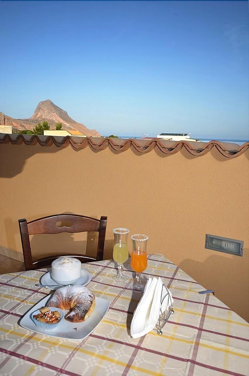 Baia Santa Margherita B&B Castelluzzo Kültér fotó
