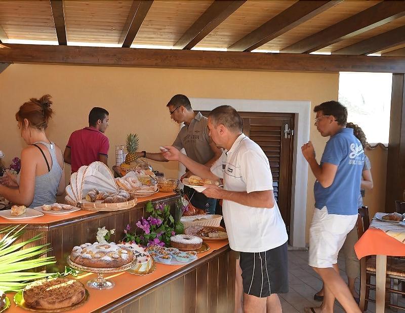 Baia Santa Margherita B&B Castelluzzo Kültér fotó